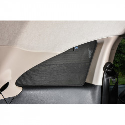 Set Car Shades suitable for...