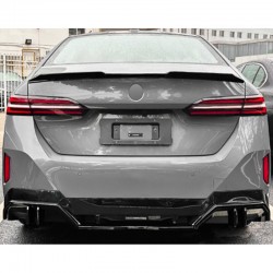 Rear spoiler suitable for...