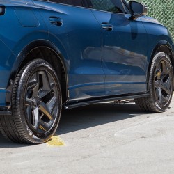 Oneway Set Side Skirts...